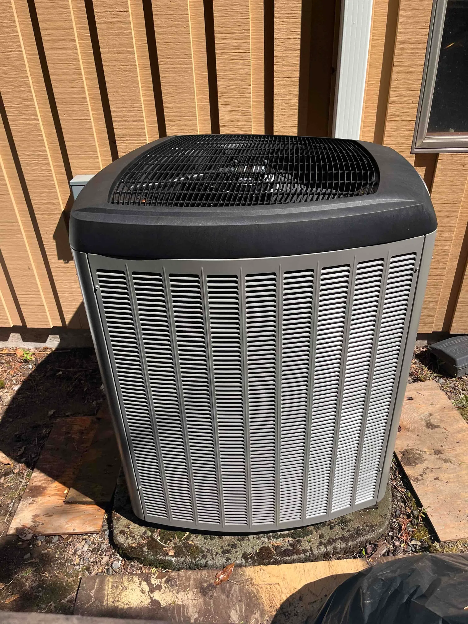 AC Tune-Up in Portland Cornel's on-site image one