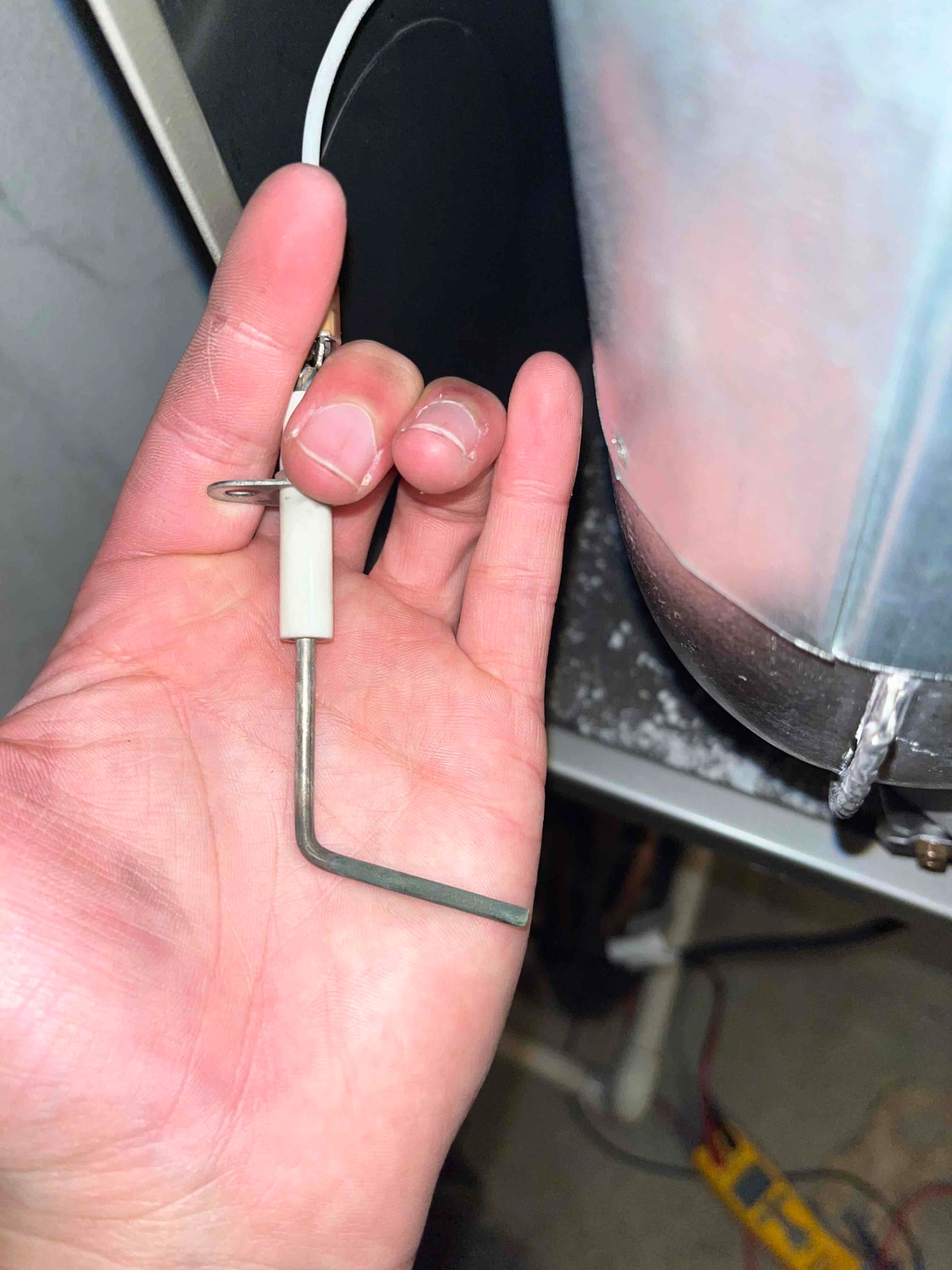 Furnace Maintenance - Cornels - 14271 NW Science Park Dr - (503) 558-2045 - 45°31'46.45"N 122°49'37.46"W