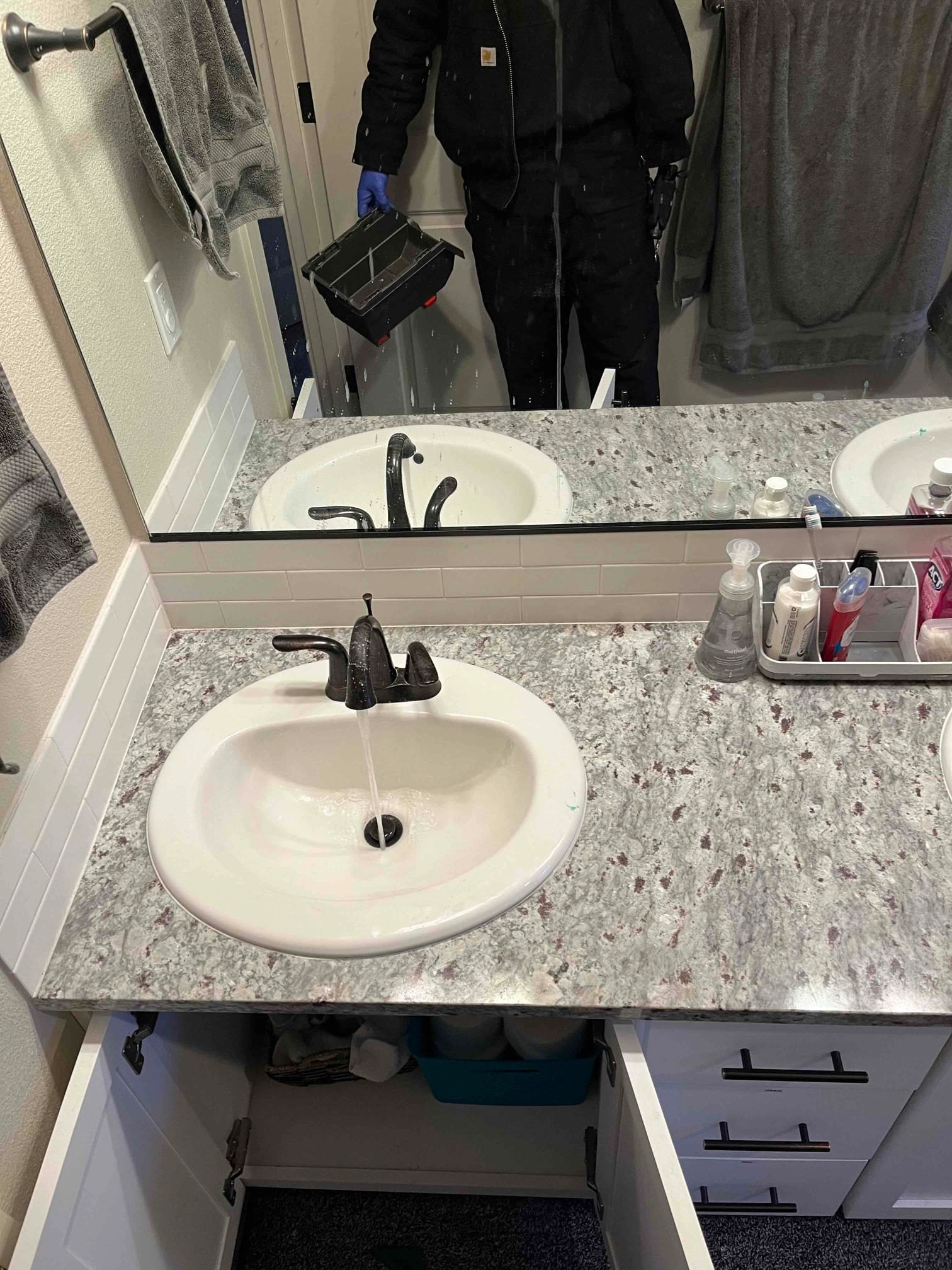 Pipe Repair - Cornel's Plumbing - 14271 NW Science Park Dr - +1 (503) 558-2045 - 45°31'46.45N, 122°49'37.46W